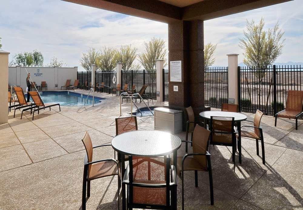 Courtyard Phoenix Chandler/Fashion Center Exterior photo