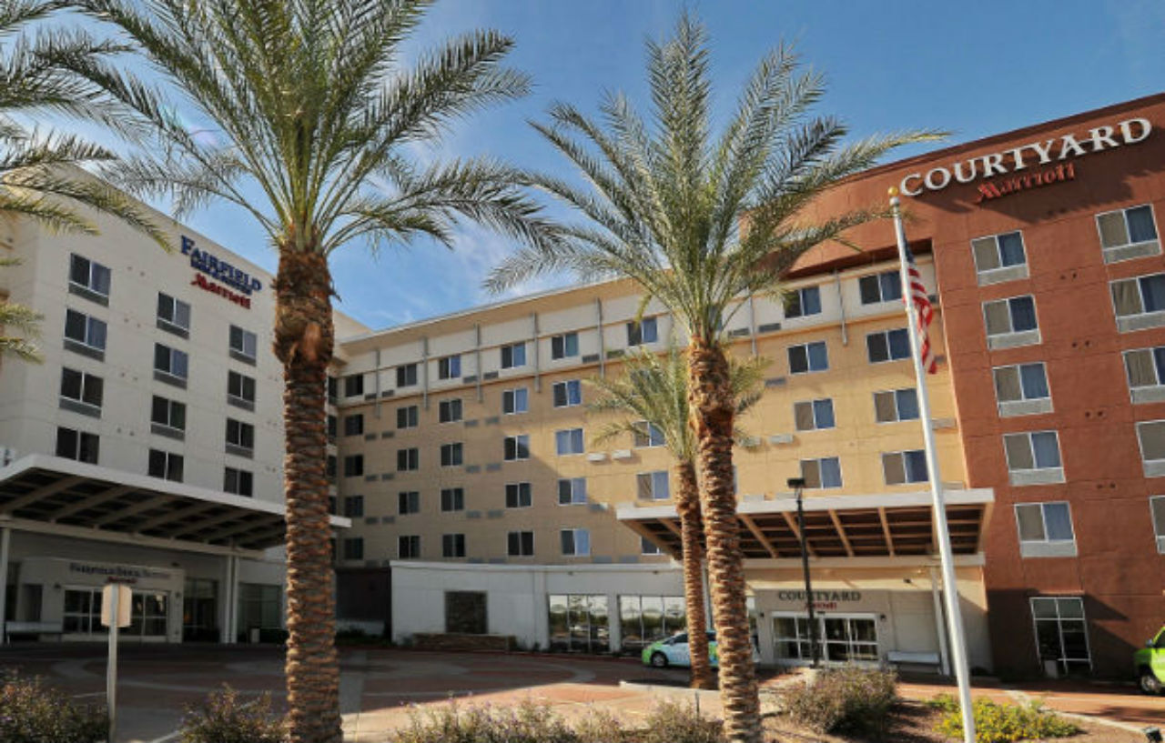 Courtyard Phoenix Chandler/Fashion Center Exterior photo
